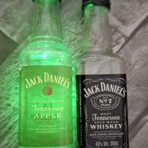 Egyedi kapásjelző – Jack Daniel's Tennessee & Jack Daniel's Tennessee Apple – világítós merevkaros pár