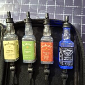 egyedi_kapasjelzok_JACKDANIELS_4BOTOS_cejg.hu-TÓL