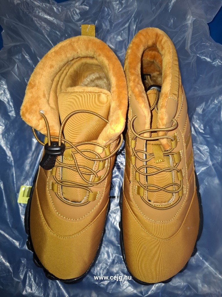 OUTLET - IceUnicorn Barefoot téli cipő – új, 43-as, mustár (doboz nélkül)